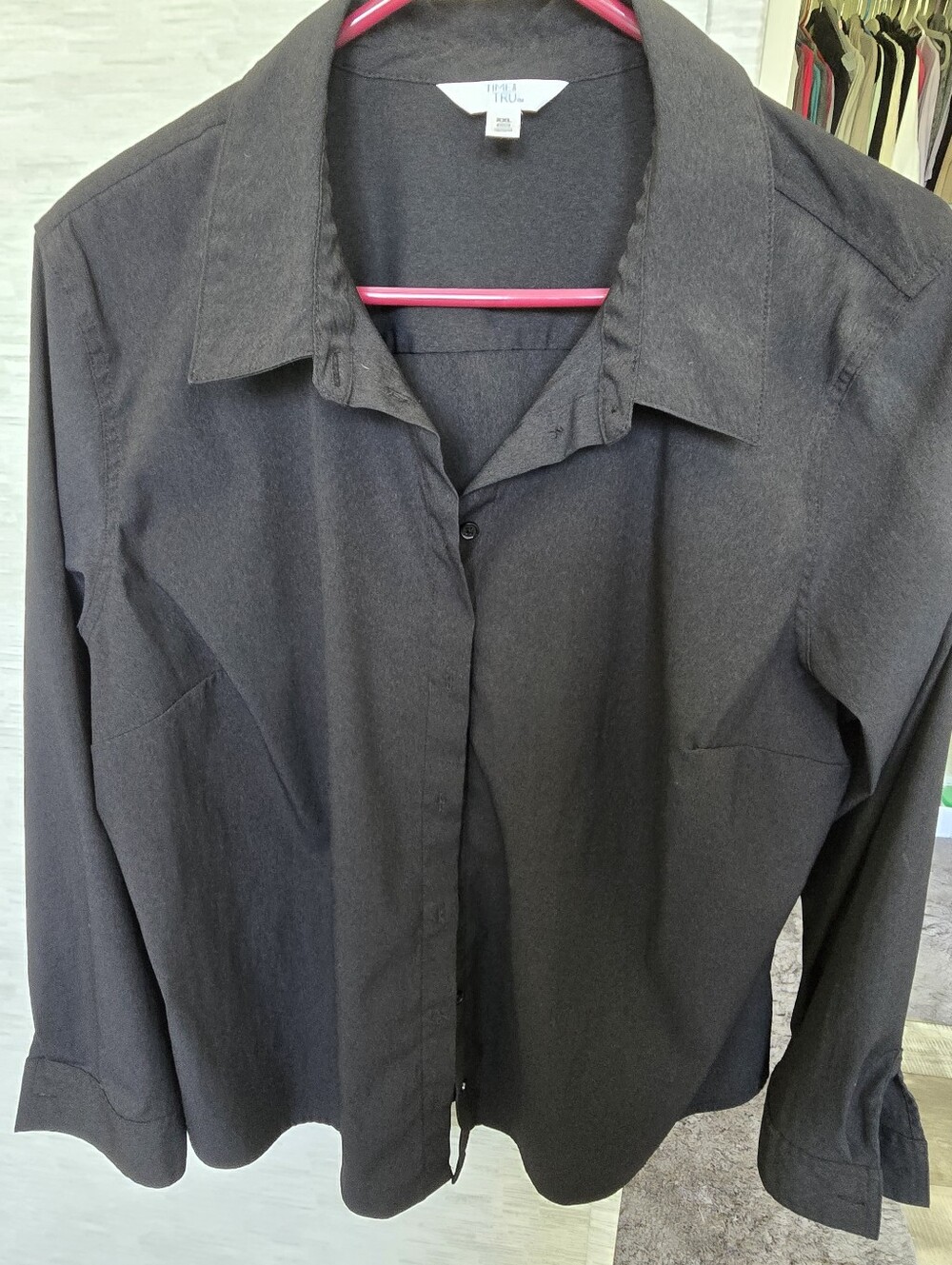 Time and Tru Black Button-Down Shirt